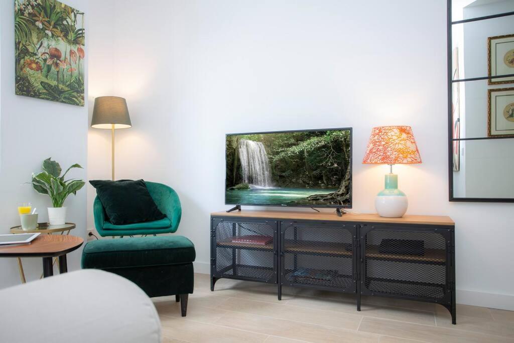 Elegante Apartamento Cerca De La Playa Apartment Valencia Ngoại thất bức ảnh